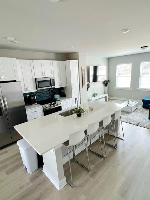 Villa Brand New Build 10 Min- Uptown à Charlotte Extérieur photo