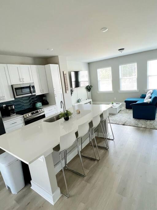 Villa Brand New Build 10 Min- Uptown à Charlotte Extérieur photo